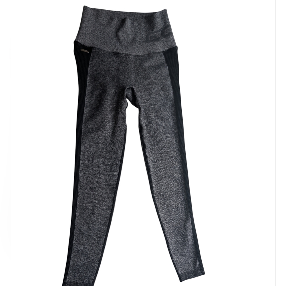 ECHT Women’s Leggings Size Extra Small Scrunch Butt Textured Black And Gray